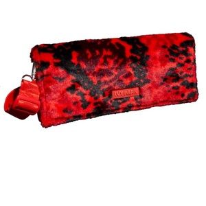 ADIDAS X IVY PARK CLUTCH